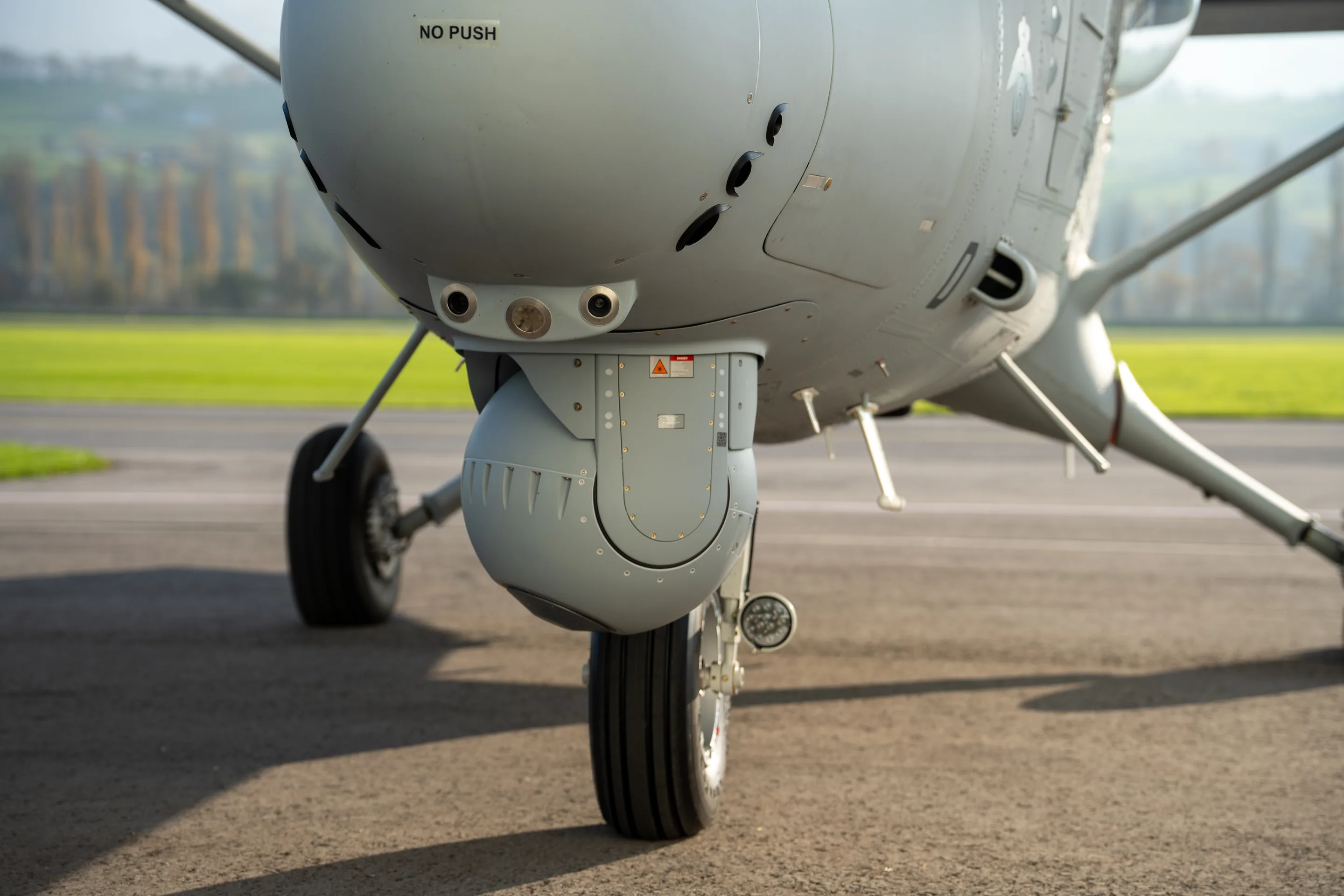 The sensor turret under a Danish Home Guard Twin Otter. Photo: Tino Dietsche